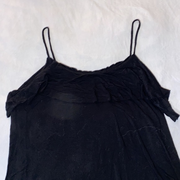 Black tank top size large - Picture 2 of 3